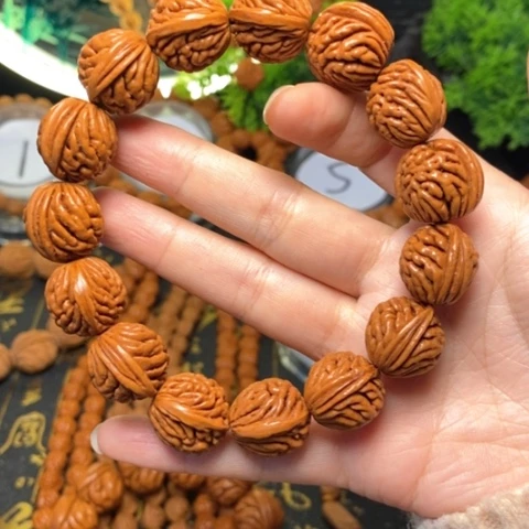 【闪购商品】手串桃核
