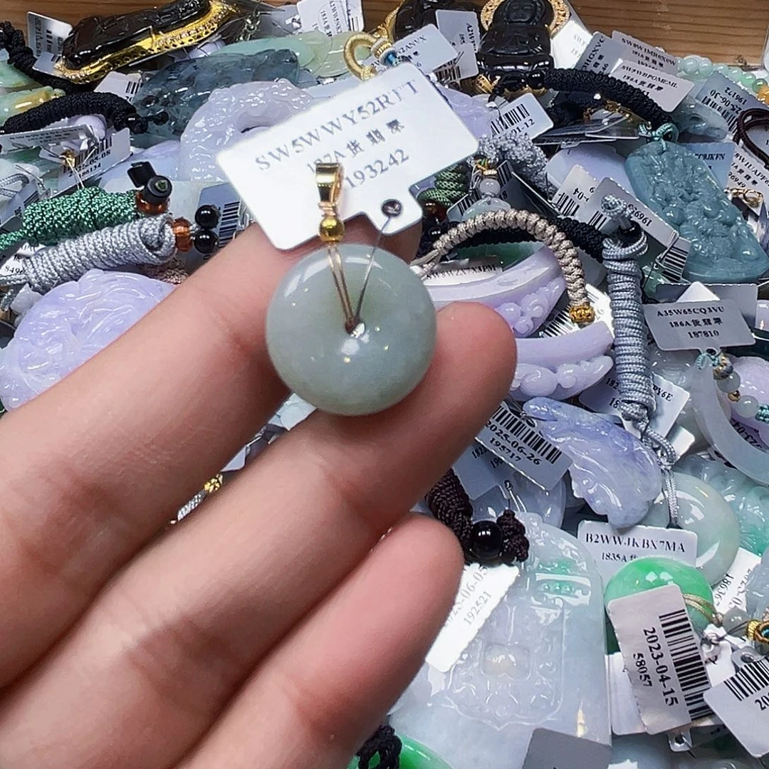 翡翠未镶嵌颈饰缅甸翡翠a货