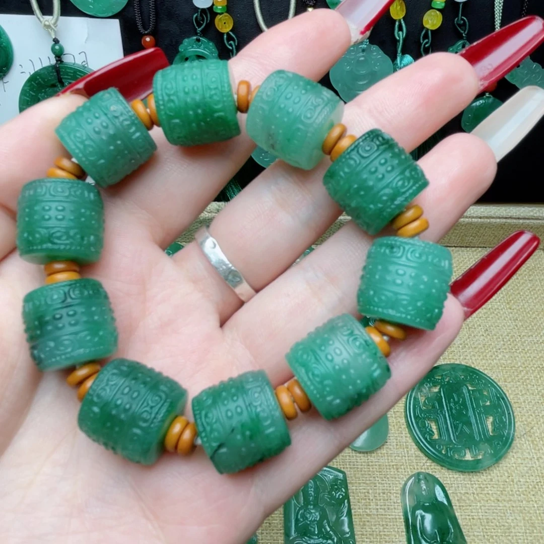 石英质玉颈饰未镶嵌西**喵