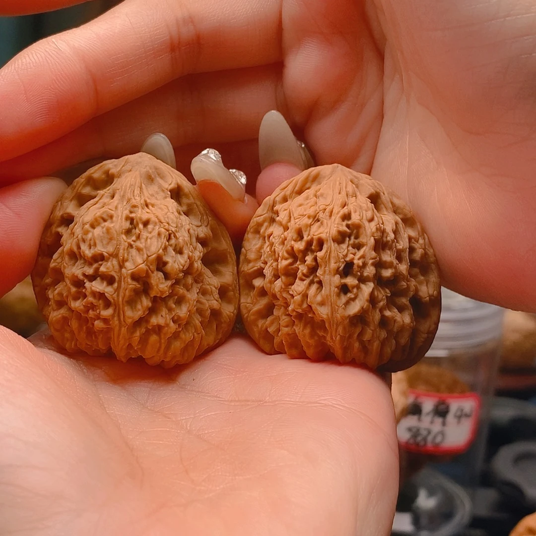 文玩核桃吊坠南疆38