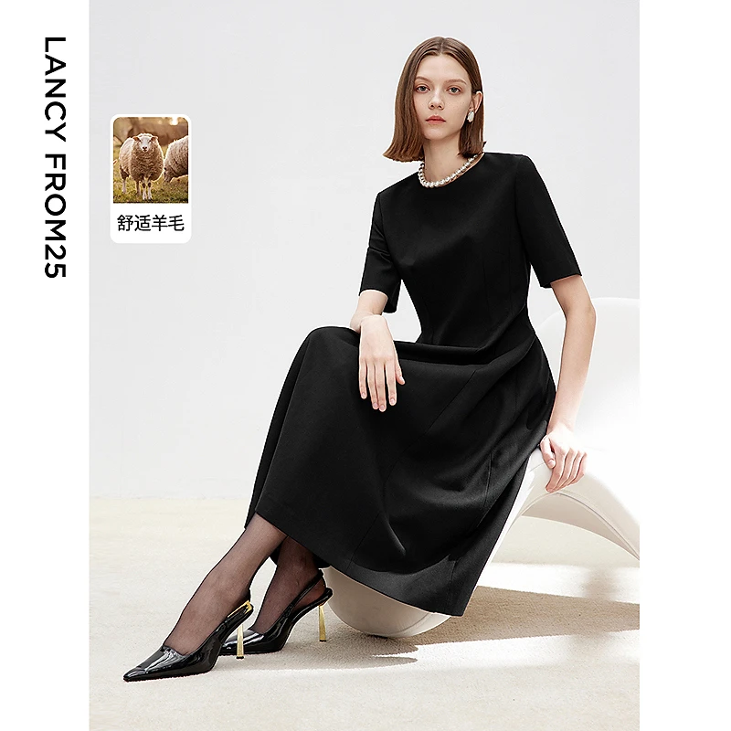 朗姿羊毛小黑裙显瘦修身长裙法式气质2025年春季新款高级感连衣裙