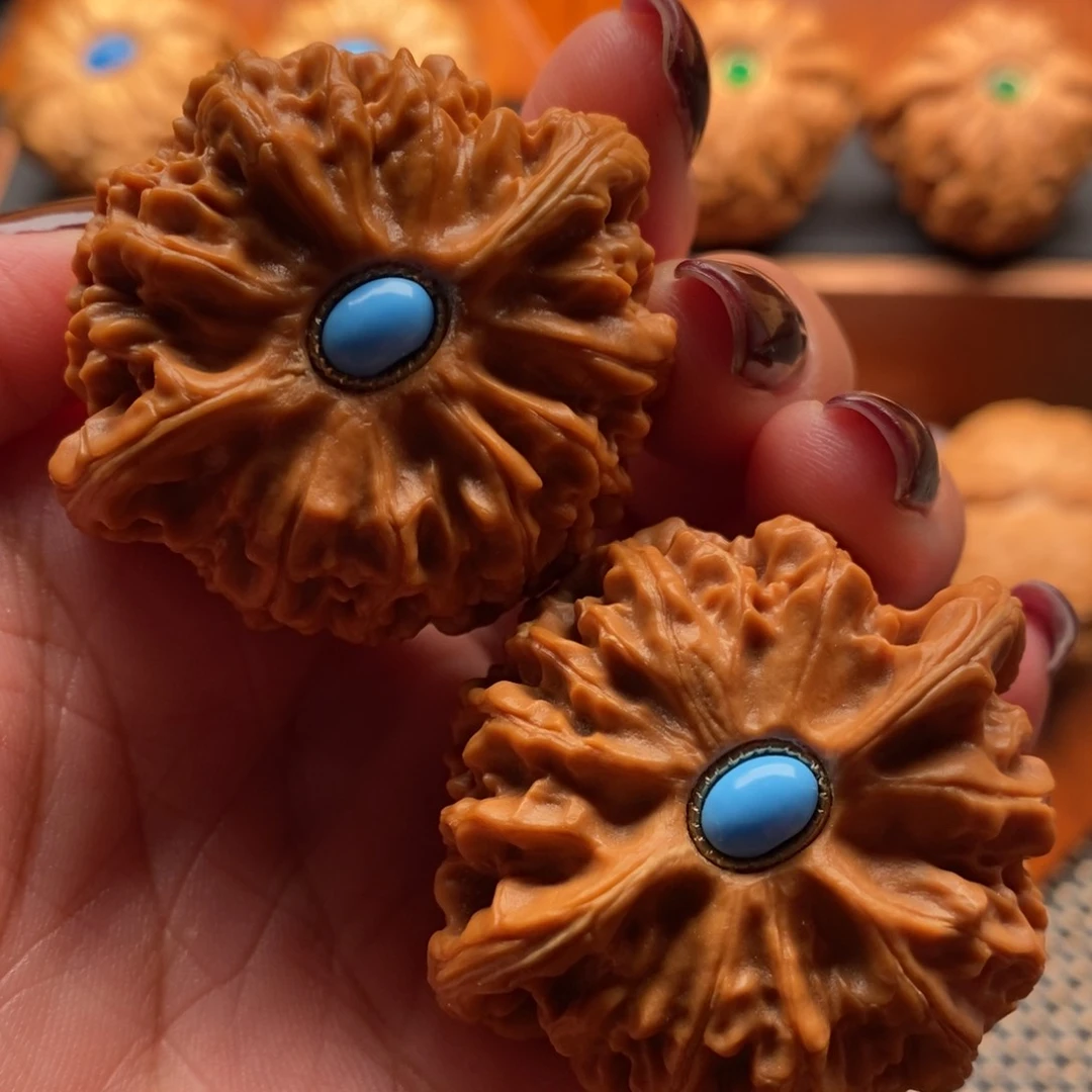 文玩核桃把件44尺寸宫灯狮子头