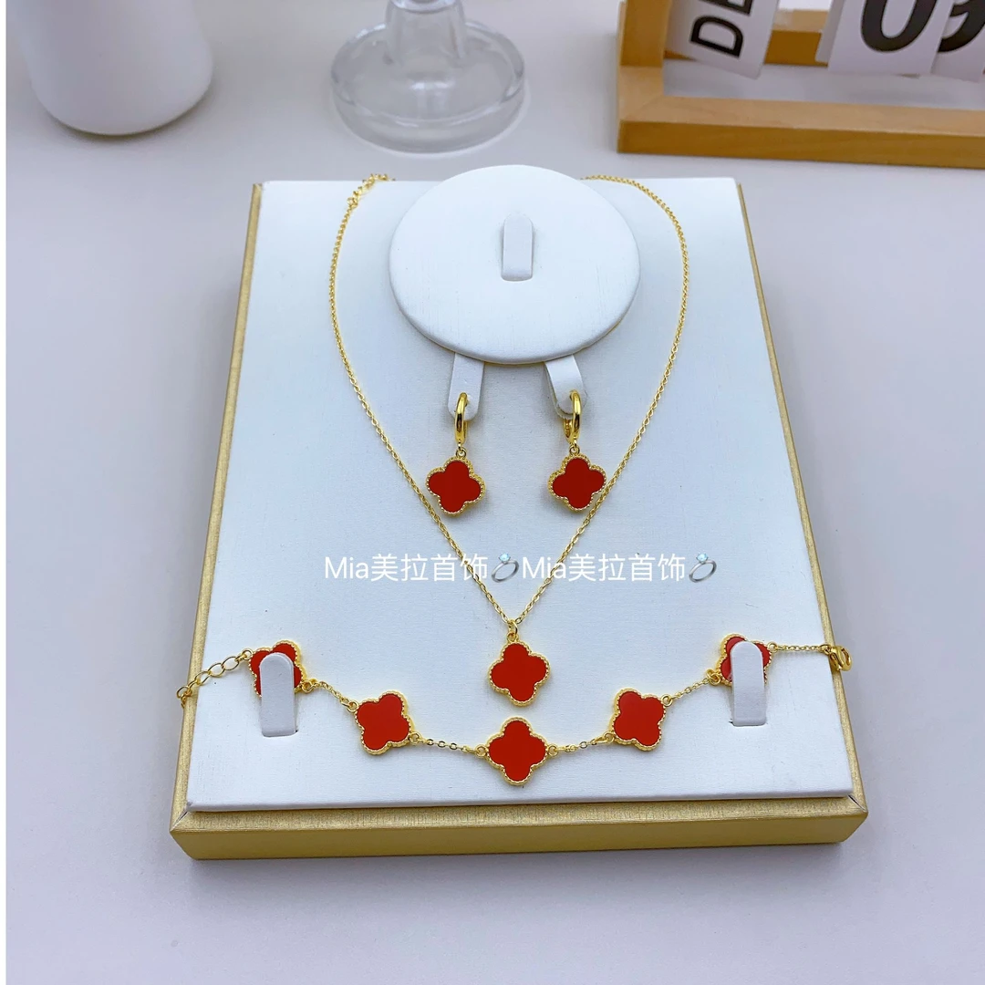 铜合金亚克力项链 三件套气质轻奢时尚百搭红色经典坠链素款气质