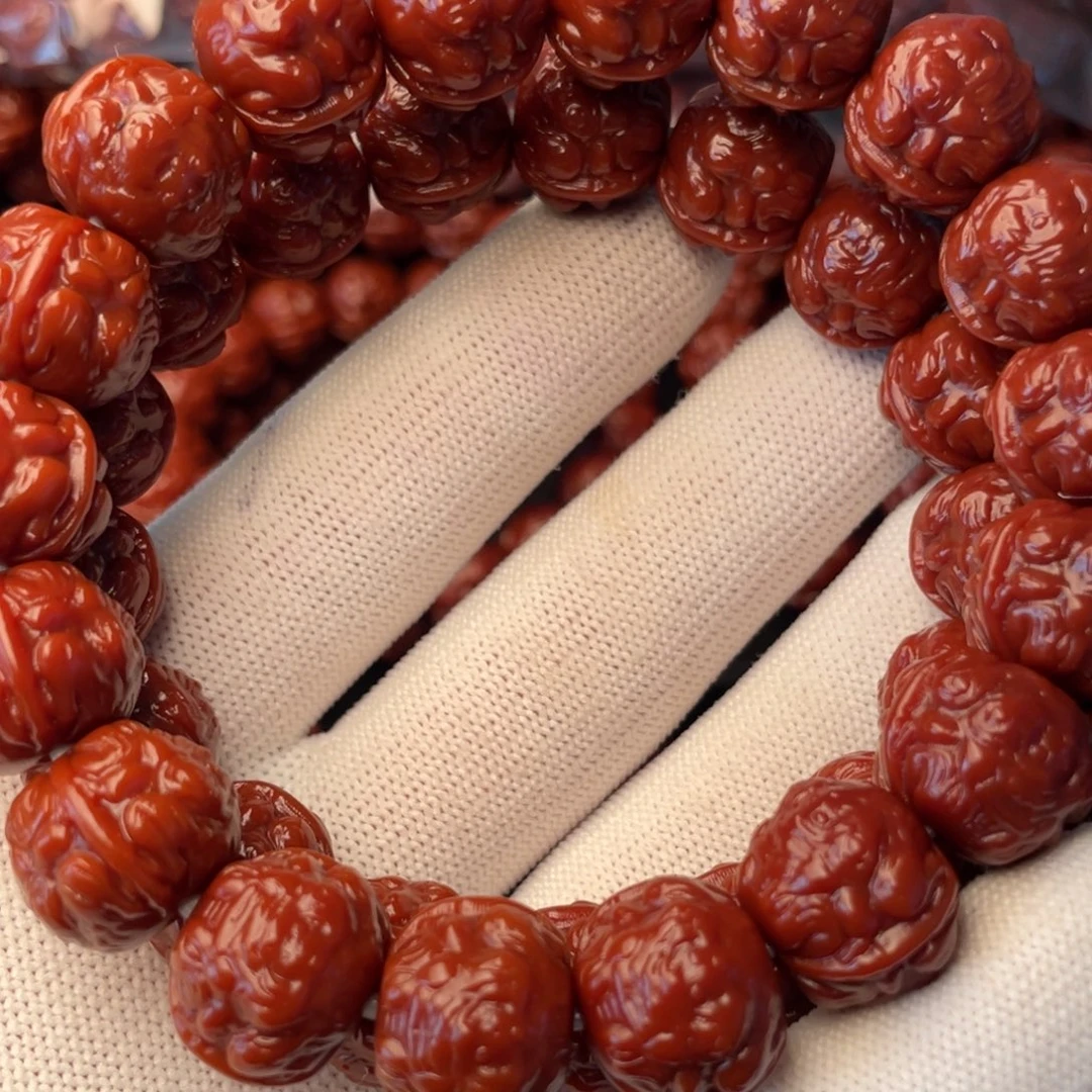 用***5猴头核桃手串蟾王