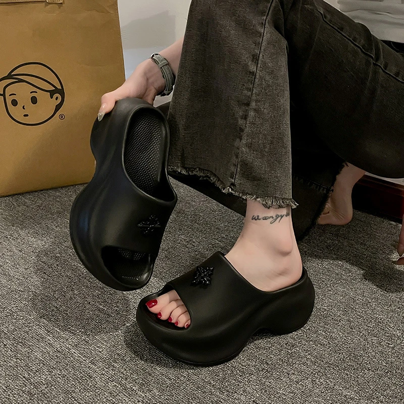 2025夏季爆款十字花厚底增高休闲拖鞋女鞋室内外穿防滑一字拖凉鞋