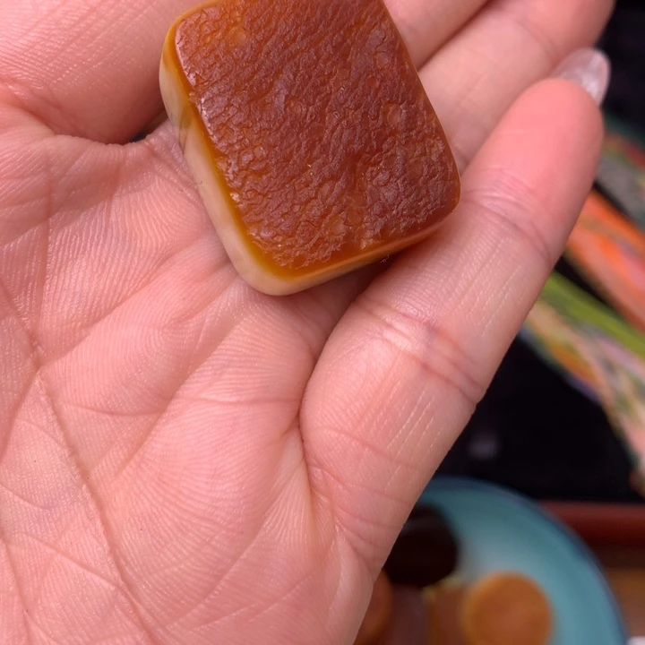 T***n猴头核桃吊坠原皮切牌