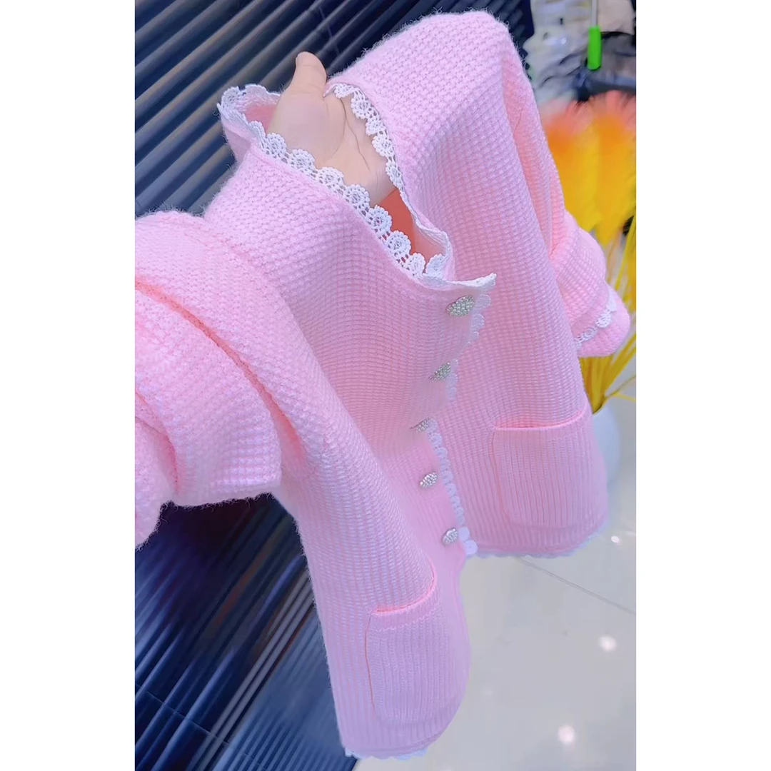 今年流行穿搭2025早秋新款温柔风蕾丝花边拼接毛针织衫长袖上衣