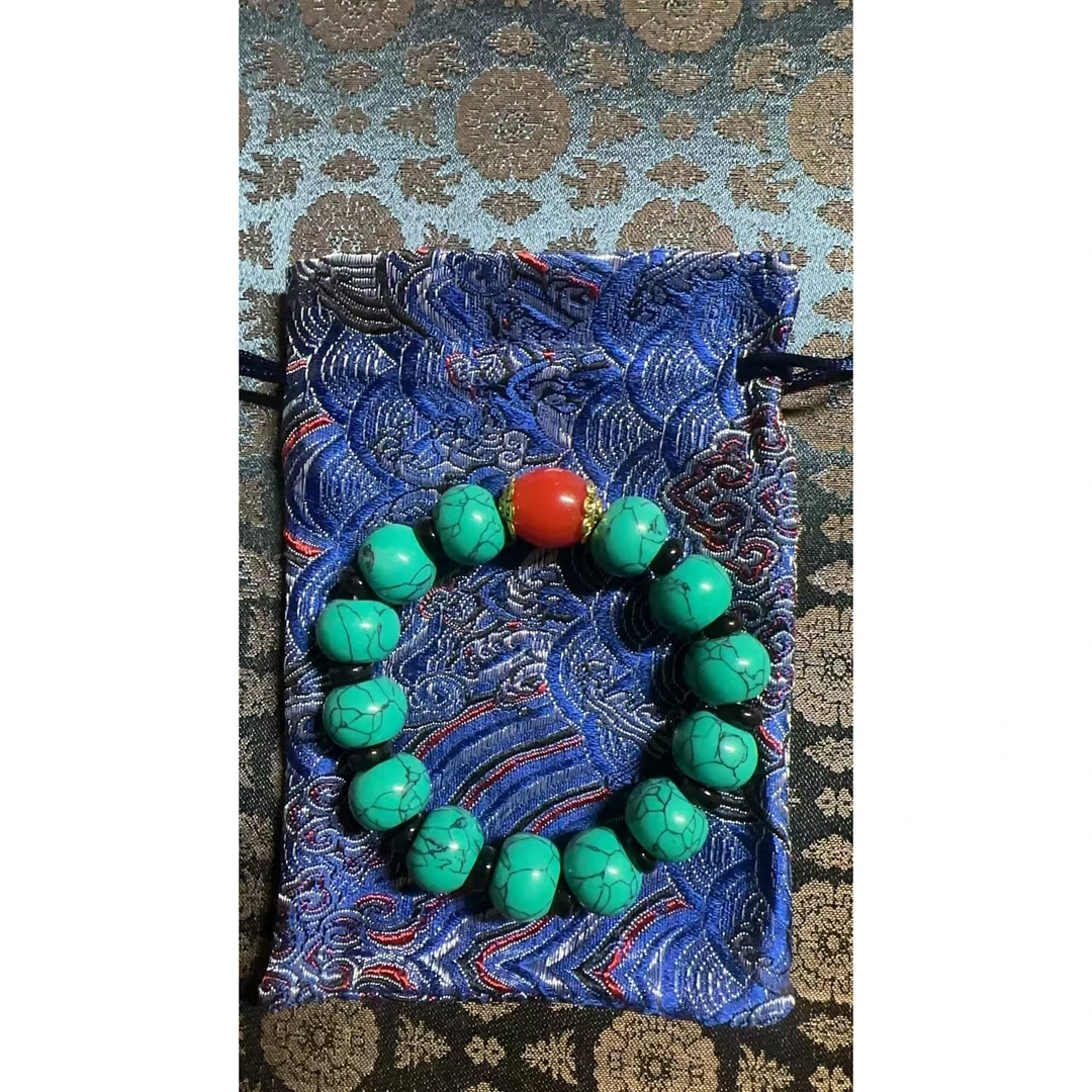 松松手串带配饰滴血莲花菩提