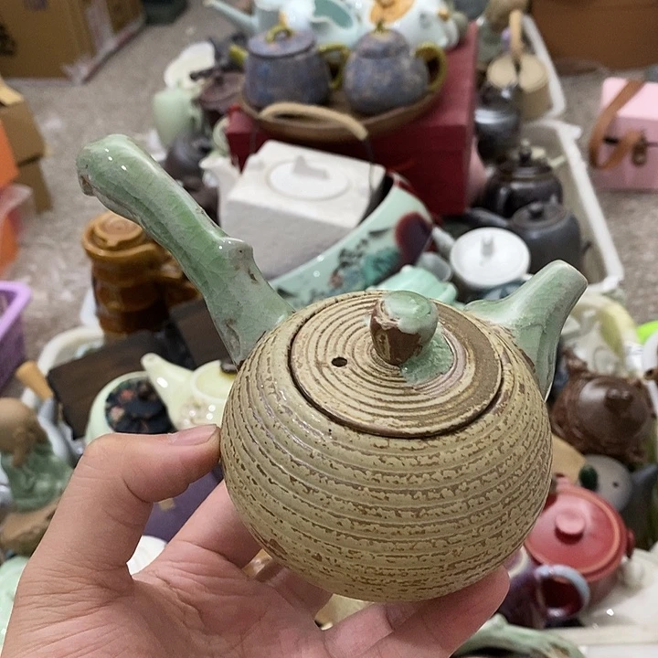 陶瓷艺术品及陶瓷壶壶