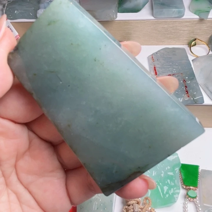 颈饰未镶嵌翡翠天然翡翠