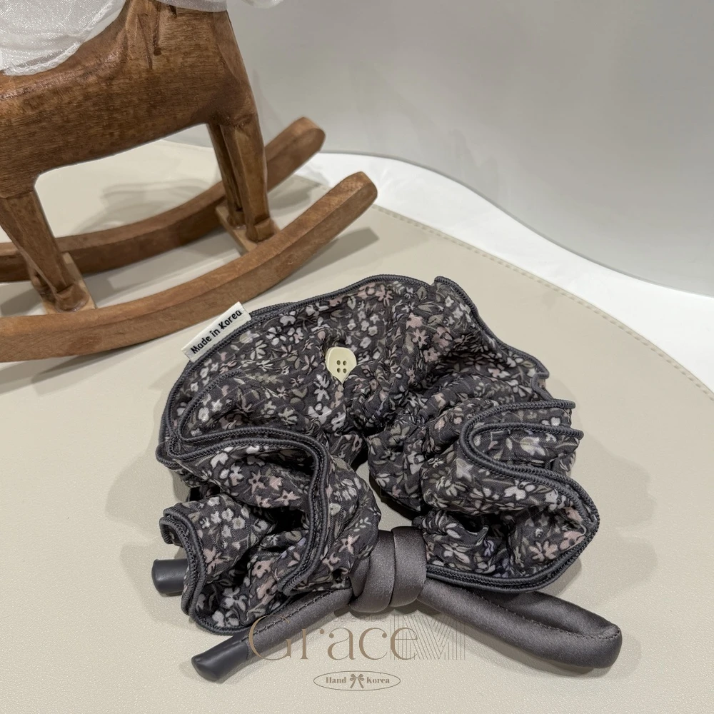 「灰色蝶花」韩国25秋冬百搭发绳发圈肠圈丸子头