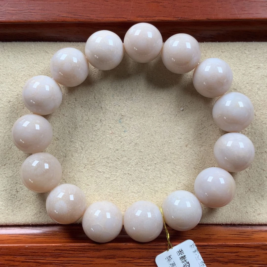 未镶嵌14mm白果冻手串128/个。15硅化珊瑚（珊瑚玉）