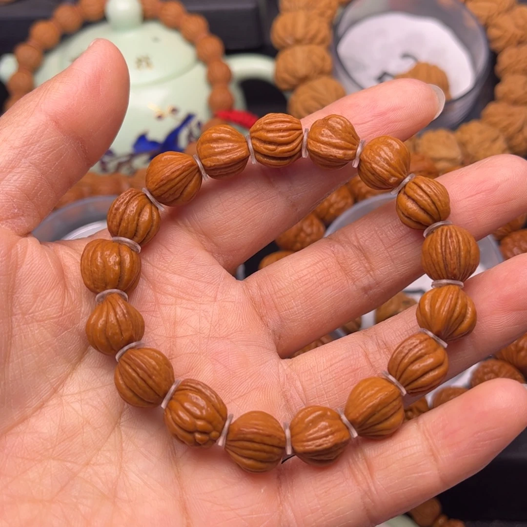 桃核吊坠龙纹桃核