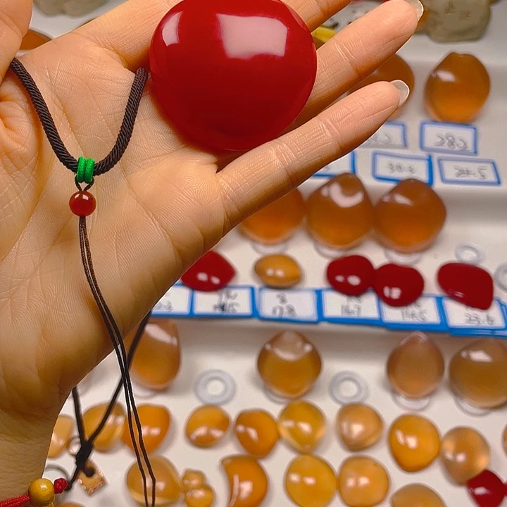 逝***！有机玻璃青鱼石吊坠