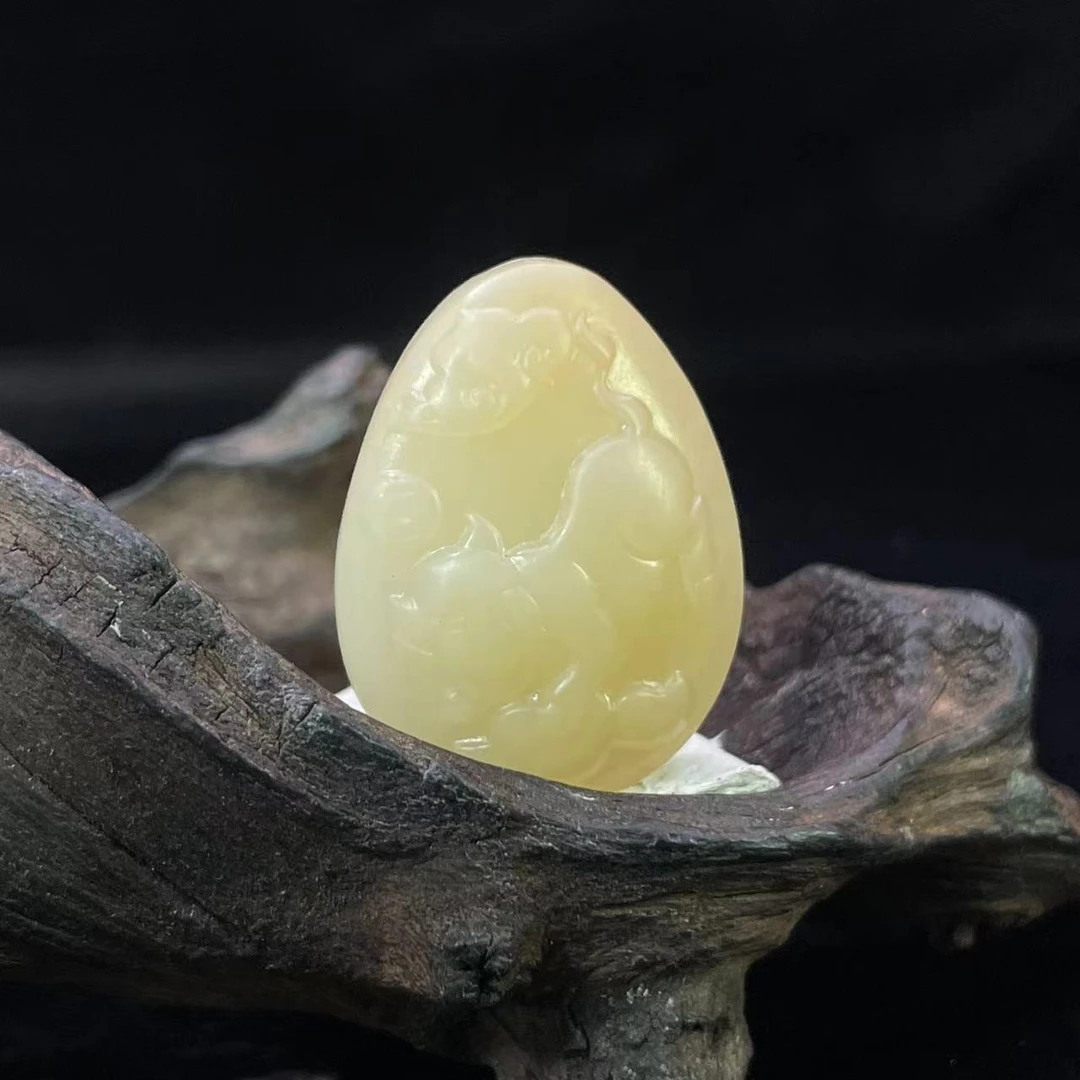 A630 和田玉吊坠 TY622521