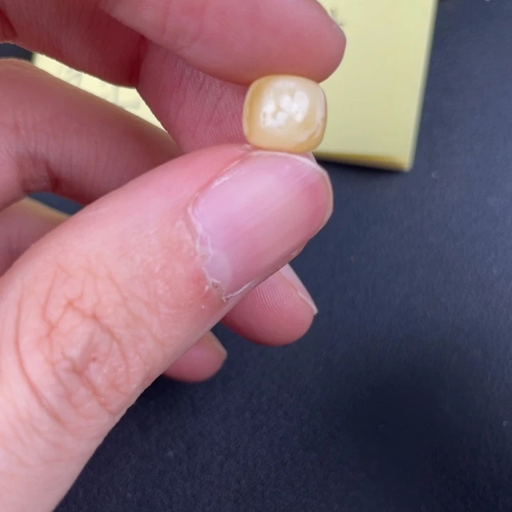 琥珀裸石未镶嵌天然117