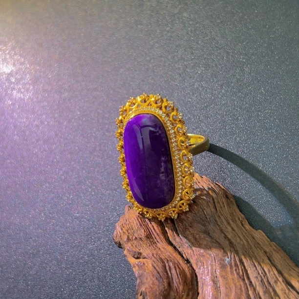 18k天然舒俱来戒指长蛋面10/21多样性发一B423C