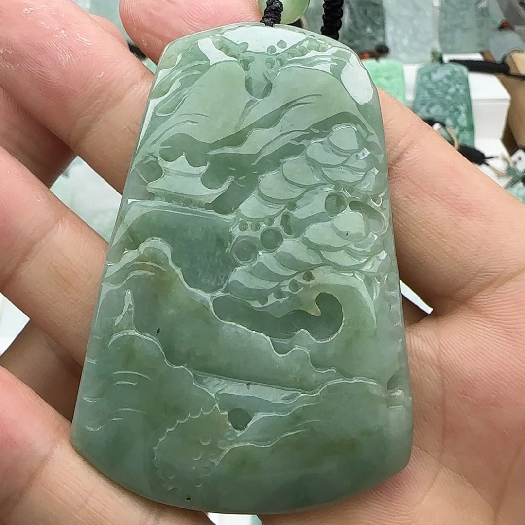颈饰未镶嵌翡翠翡翠