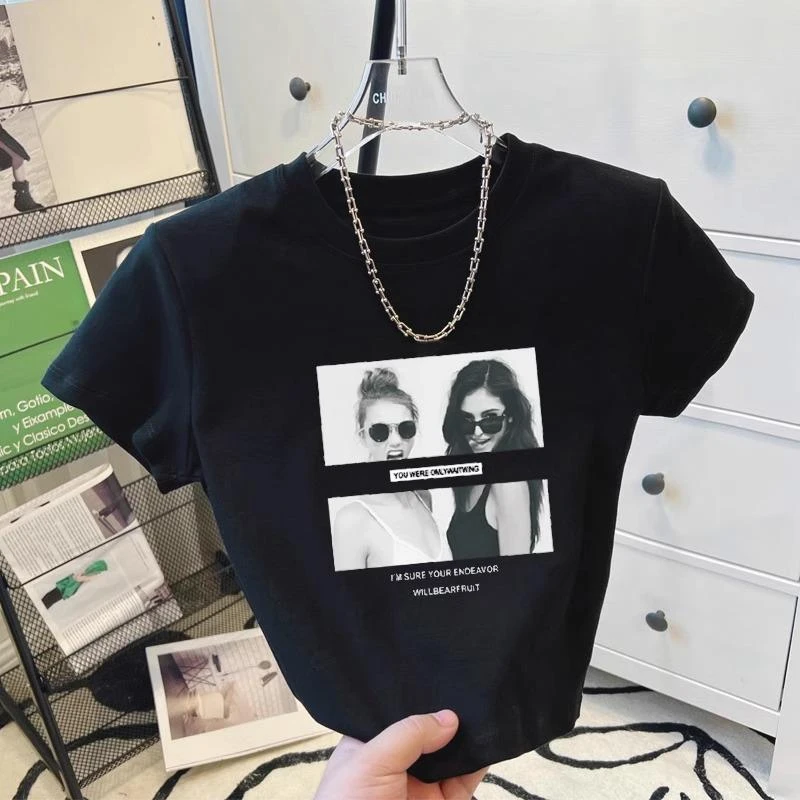 白色正肩短袖t恤女2025夏季新款小个子露脐短款上衣港风小心机T恤