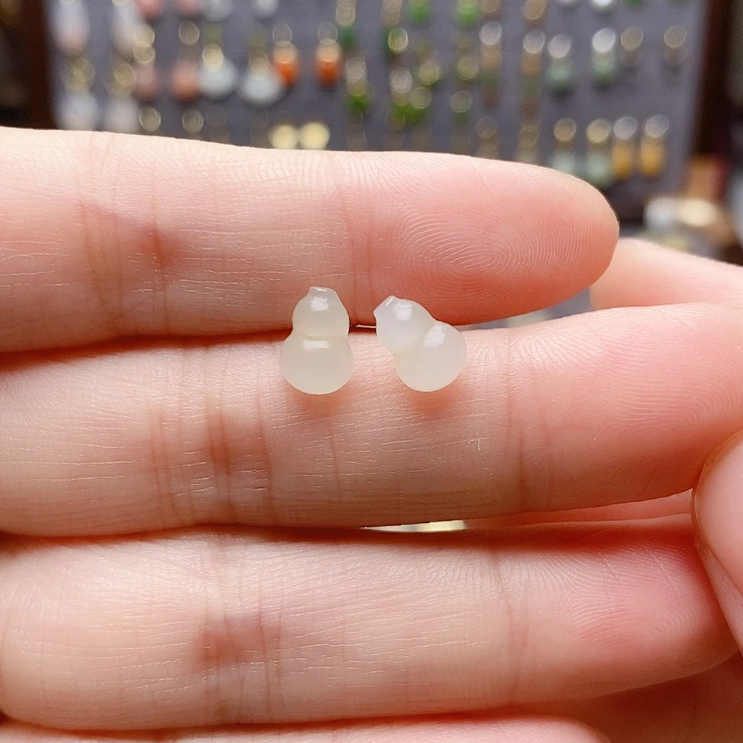 银S925镶嵌和田玉耳饰