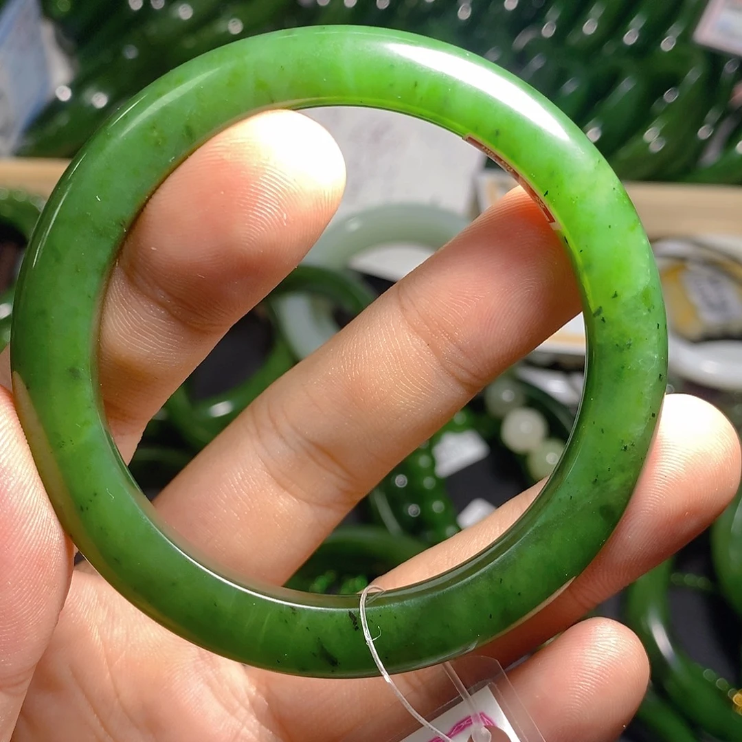 天****未镶嵌手链和田玉