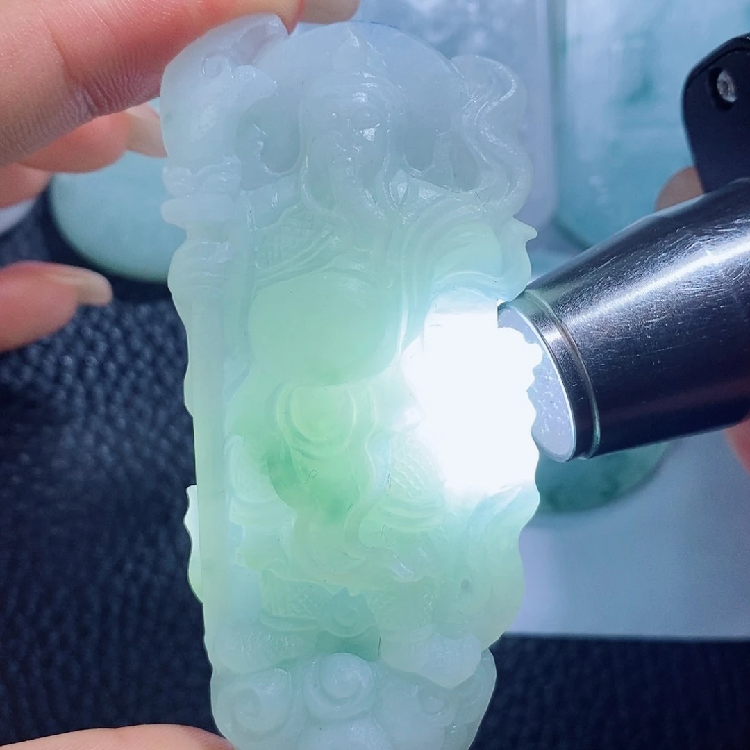 定制翡翠未镶嵌付款后确认抛光