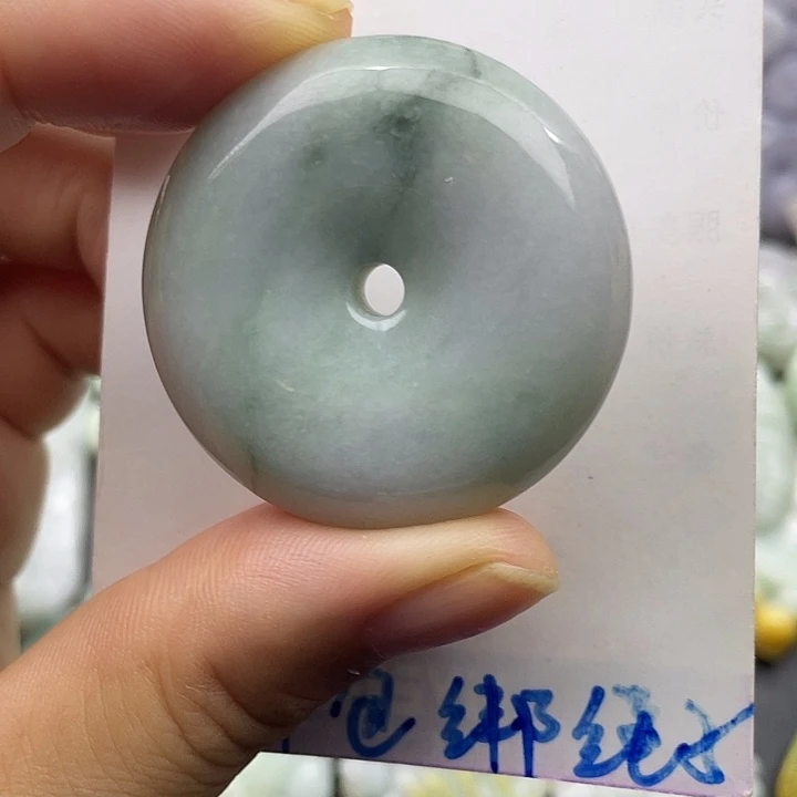 翡翠未镶嵌颈饰天然翡翠