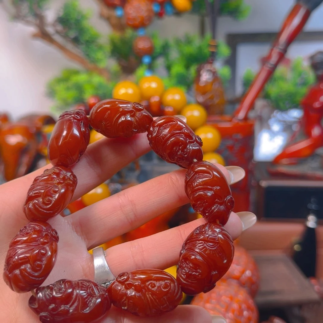 琥珀裸石未镶嵌手串