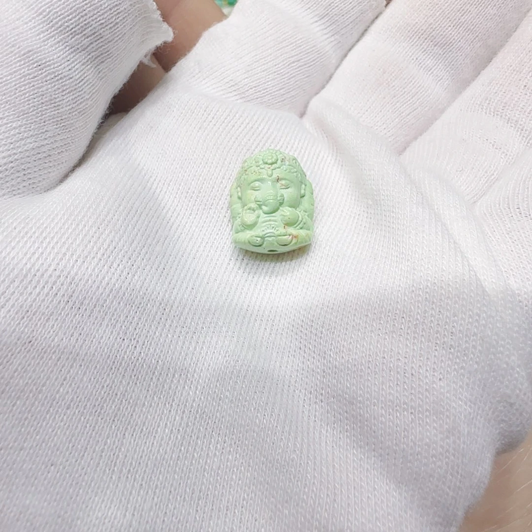 绿松石未镶嵌原矿绿松石