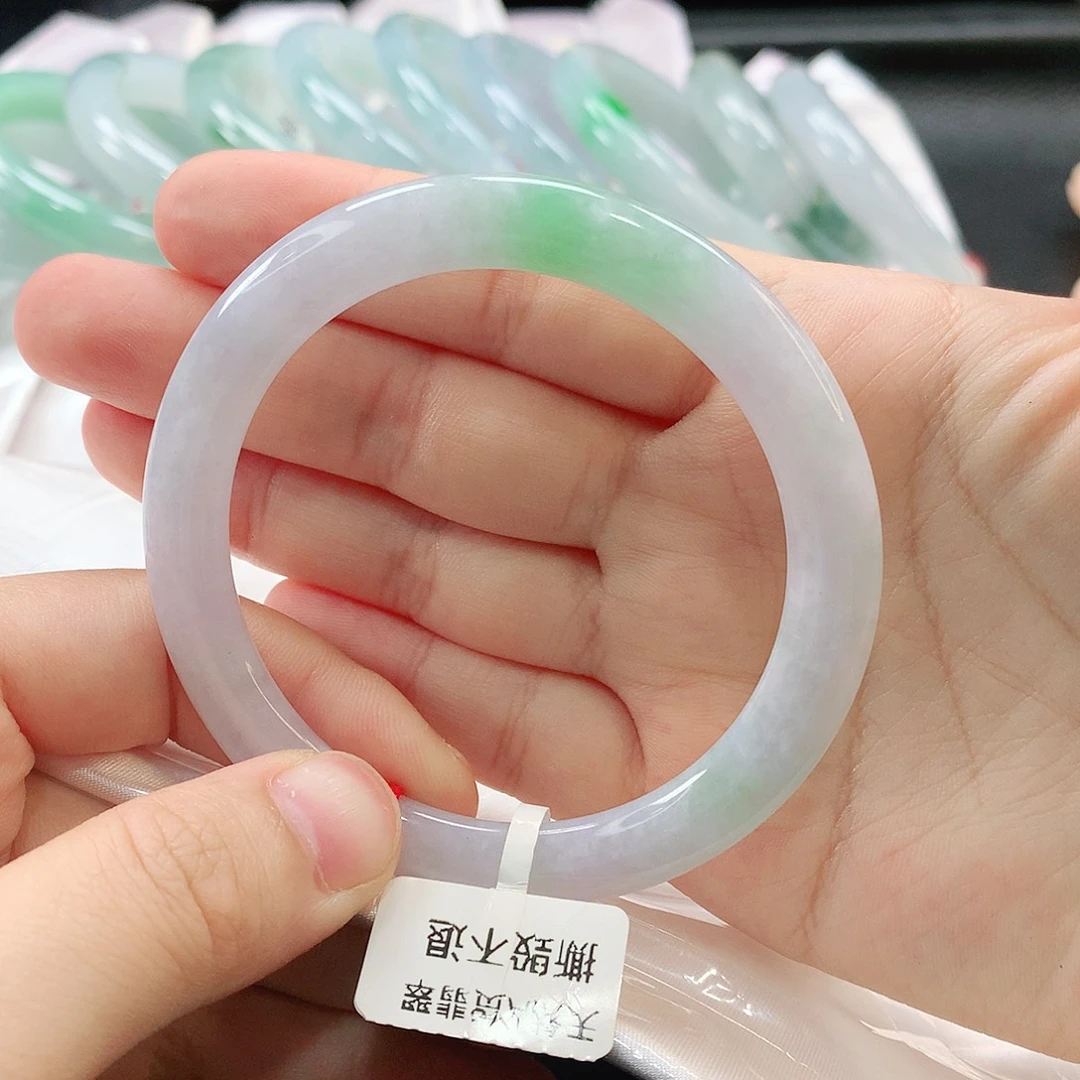 翡翠未镶嵌手镯缅甸天然翡翠手镯