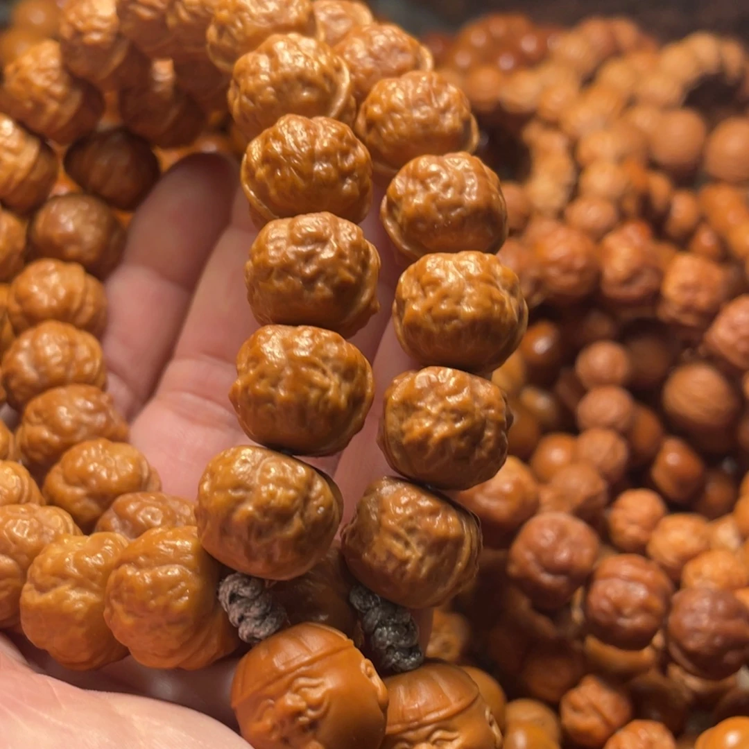 好***安崖柏猴头核桃在此间