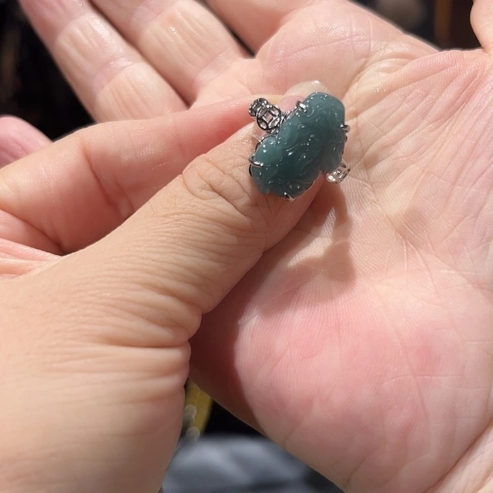 未镶嵌岫玉毛衣链