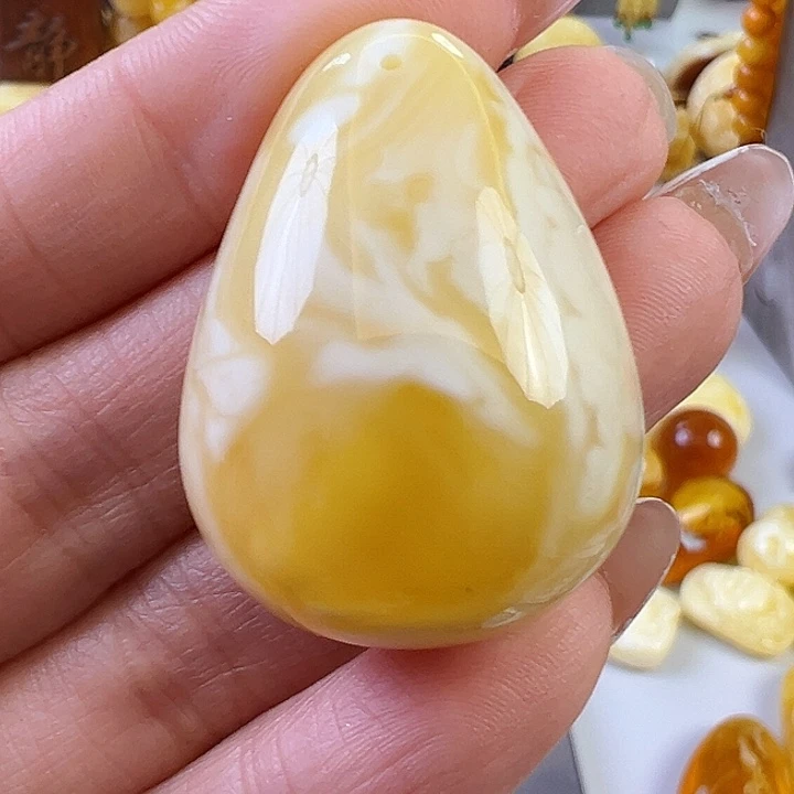 蜜蜡颈饰未镶嵌蜜蜡