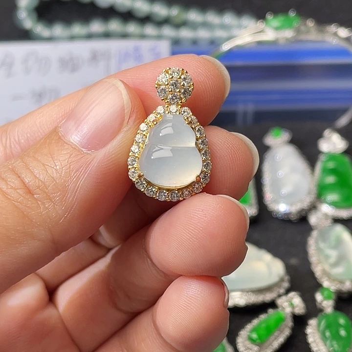 翡翠银S925镶嵌颈饰