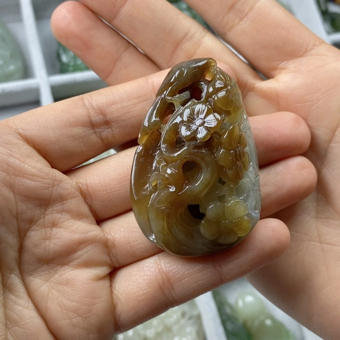 未镶嵌和田玉挂件