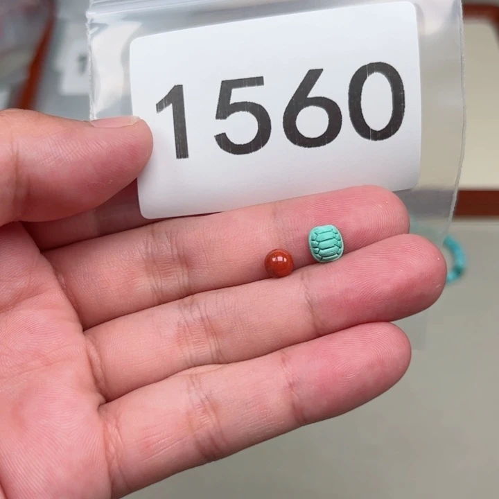 南红玛瑙未镶嵌珠宝奇石