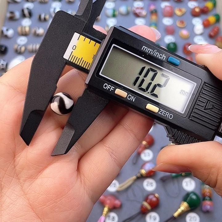 玛瑙/玉髓未镶嵌饰品