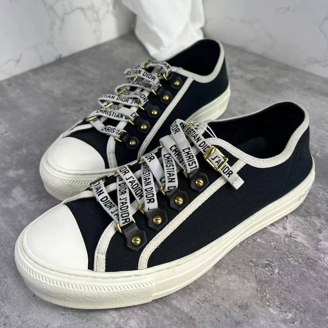 95新 DIOR/迪奥 37.5码/ 仔仔女鞋/黑白经典字母绑带平底板鞋1798