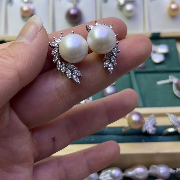 淡水珍珠耳饰合金