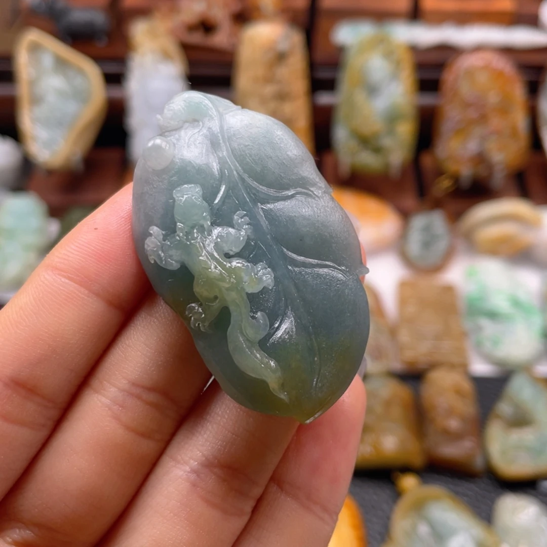 定制翡翠未镶嵌翡翠