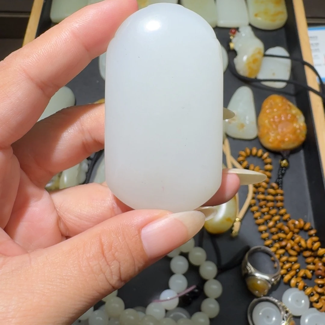和田玉未镶嵌吊坠(不含链)