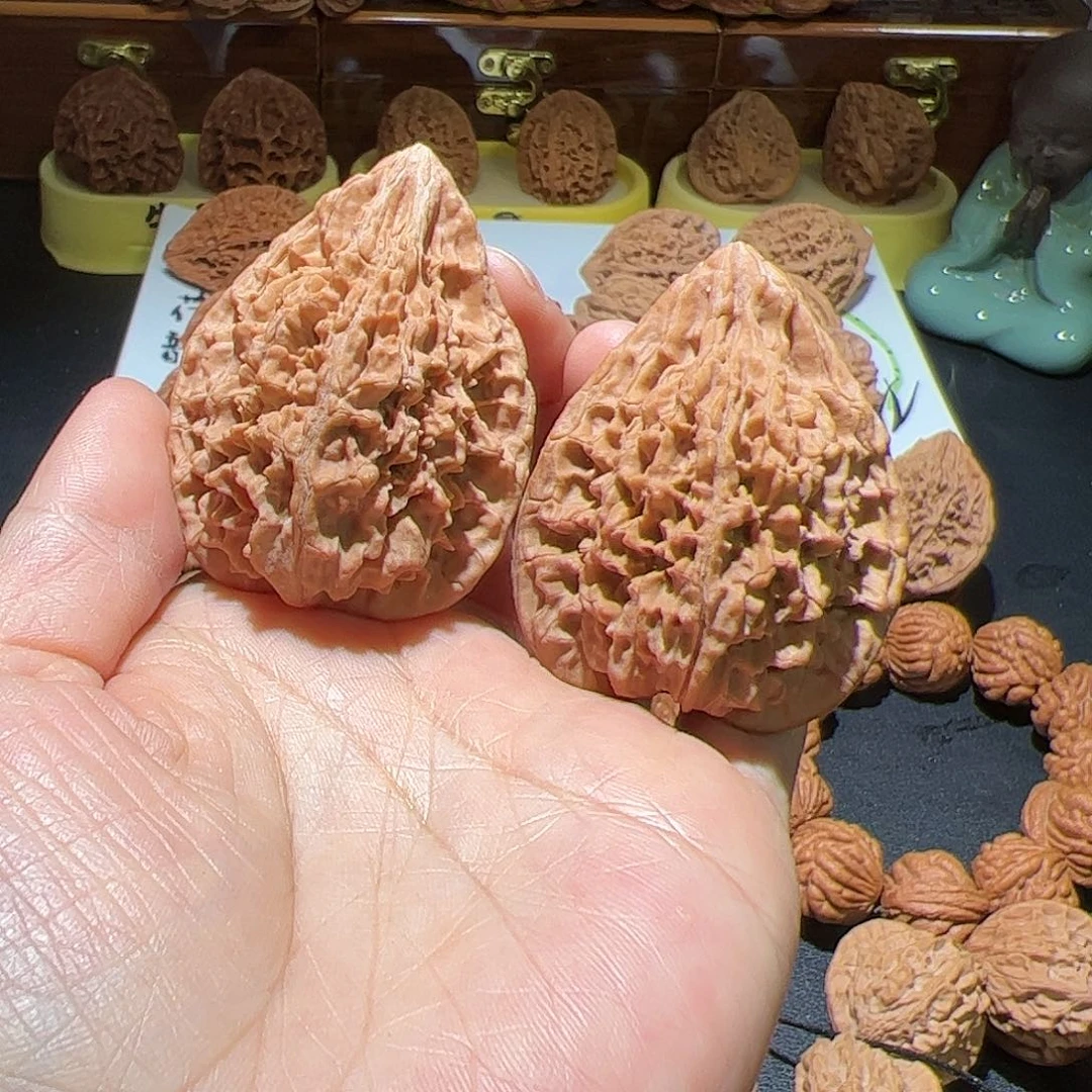 文玩核桃把件势***?火凤鸡心