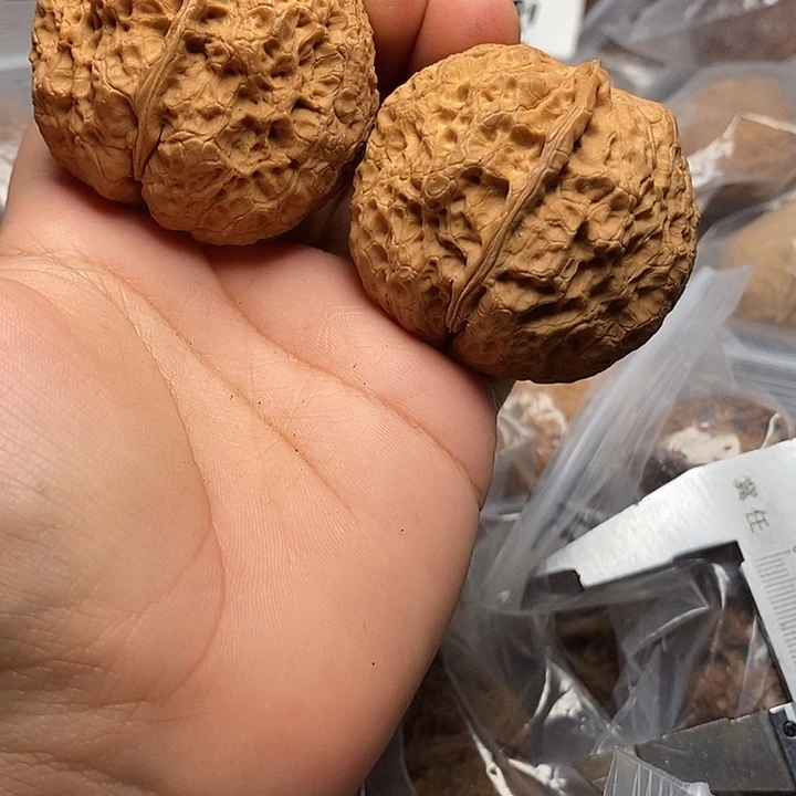 文玩核桃把件    35