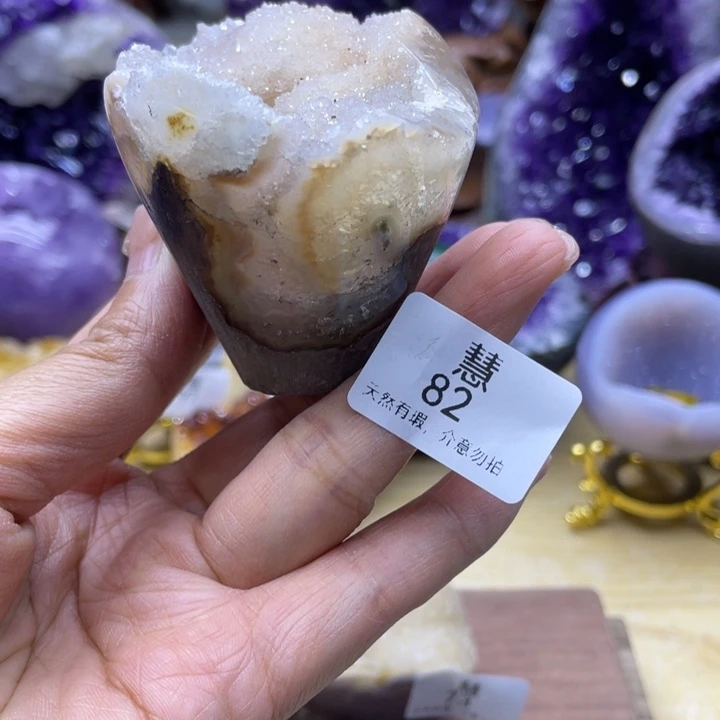 未镶嵌水晶大型摆件（非配饰）