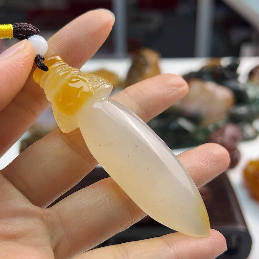 玛瑙/玉髓未镶嵌颈饰