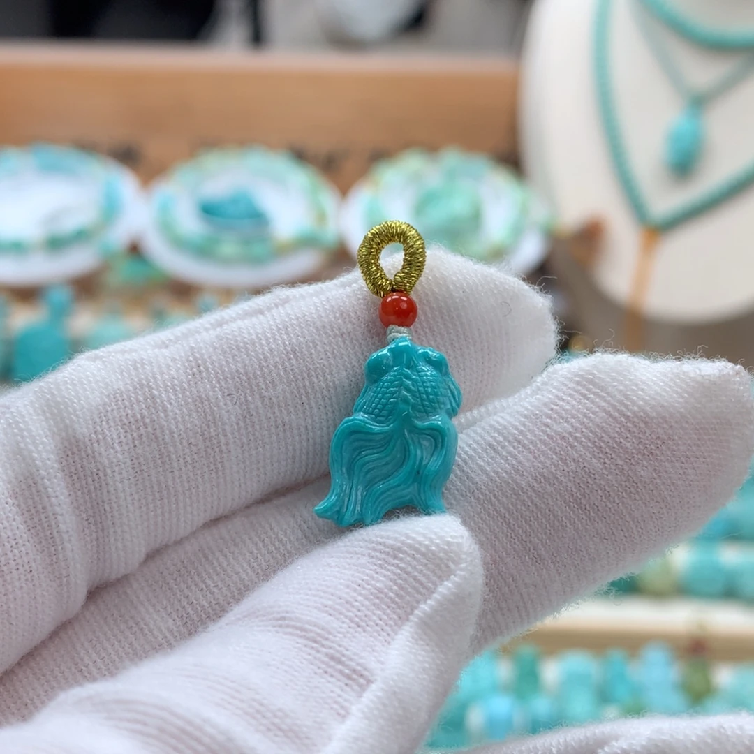 绿松石未镶嵌绿松石金鱼侧挂