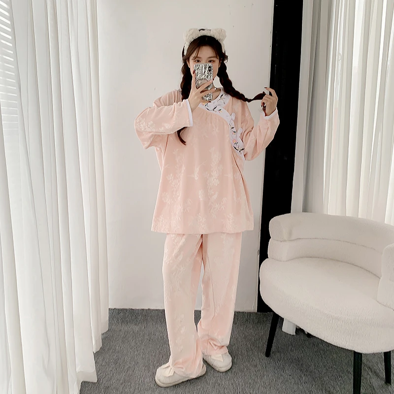中国风刺绣睡衣女秋冬海岛绒胖MM200斤长袖长裤二件套保暖家居服