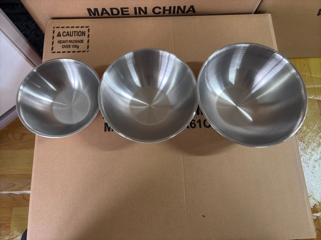 不锈钢沙拉料理盆打蛋水果烘焙家用碗