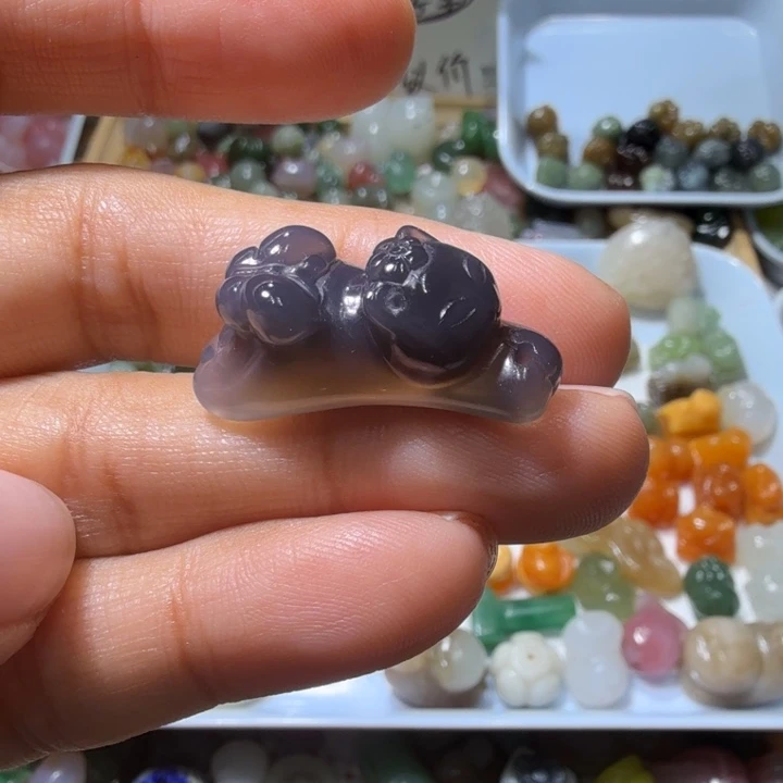和田玉未镶嵌珠宝半成品