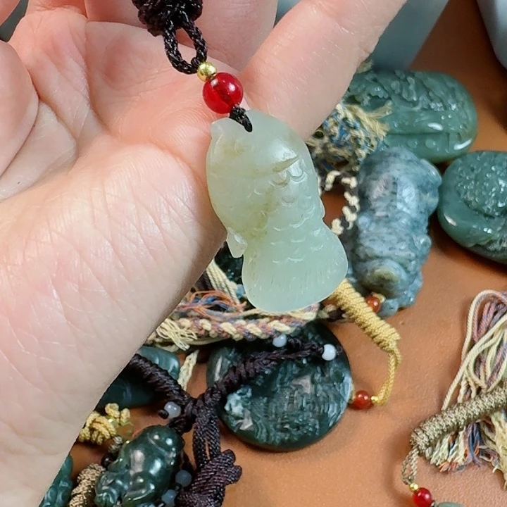 和田玉挂件未镶嵌